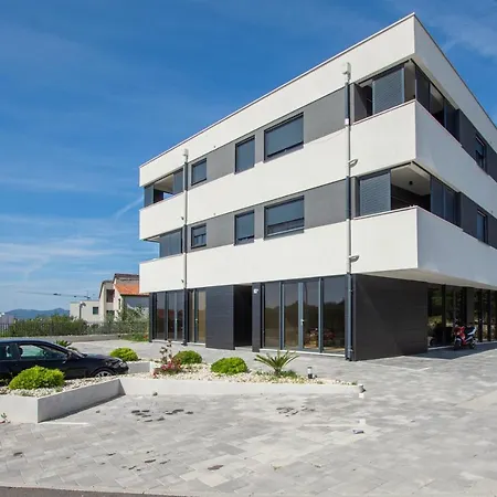 M&a * Zadar